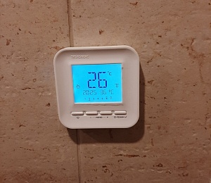 Комнатный термостат